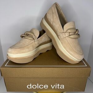 Dolce Vita Jaksen Platform Loafers – Size 6 – Dune Suede – NIB